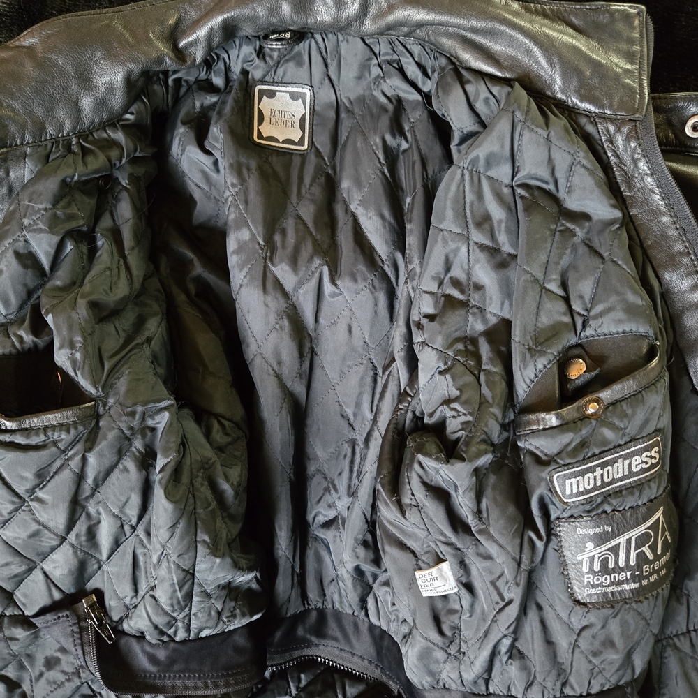 Men's Black Leather Jacket - Picture 5 of 15